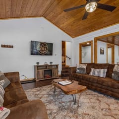 Cabin 3- Cozy, updated cabin 5 min to RMNP