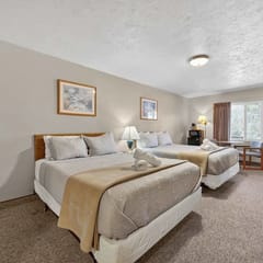 Eagle Motel Suite 111