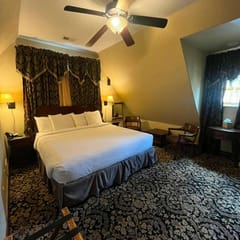 French Room East Wing