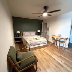 Eagle Motel Suite 123