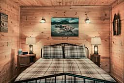 Birch Cabin~MTN Views~ River Access!