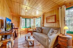 Cozy Cabin Getaway with Mountain Views & Fireplace