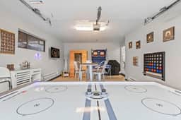 Sauna, Hot Tub, Family Friendly & Game Room! 