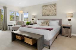 Spacious & Pet Friendly- Hot Tub & Mountain Views