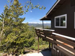 Wonder-View Lodge with Hot Tub and Panoramic Mountain Views! - Image 3