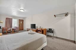 Eagle Motel - Room 109