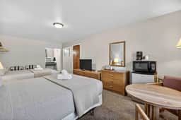 Eagle Motel - Unit 110