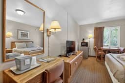 Eagle Motel - Unit 116