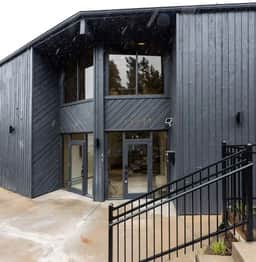 Modern Stay in the Heart of Evergreen!