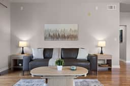 Modern condo in the heart of Golden! - Image 3