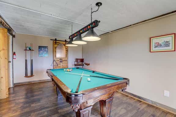 Peaceful Mountain Escape with 35 acres to explore! - Image 1