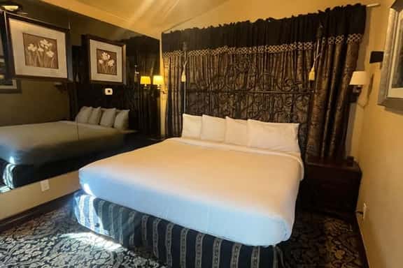 Shortys Room - East - Image 1