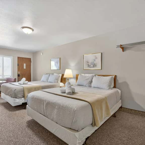 Eagle Motel Suite 110 - Image 1