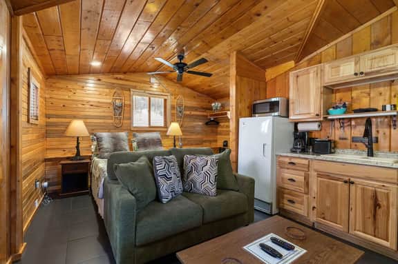 Cabin 7- Studio Cabin Heated Floors 5 Min to RMNP