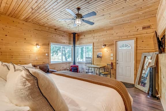 Cottonwood Cabin *River Access*RMNP