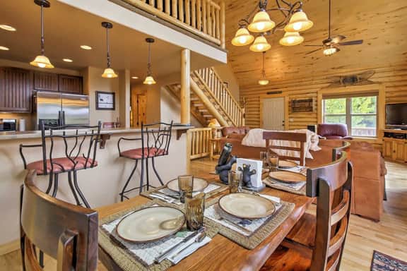 Secluded Alma Log Cabin | Hot Tub | Mountain View