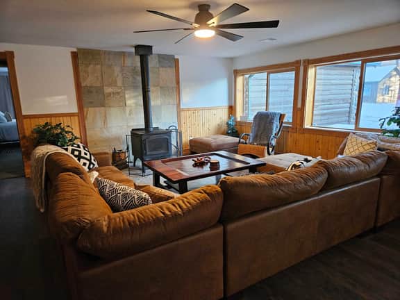 Secluded Florissant Gem: Hot Tub & Mountain Views