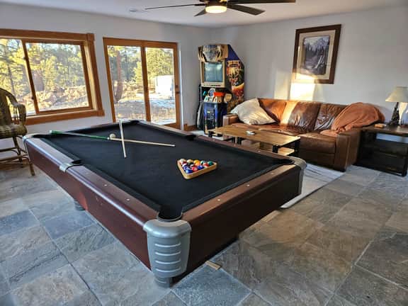 Secluded Florissant Gem: Hot Tub & Mountain Views