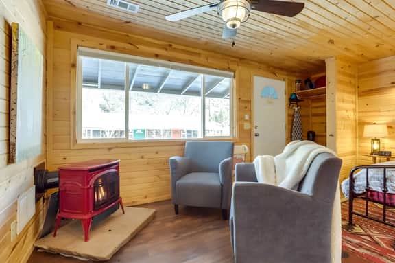 Walnut Cabin-MTN VIEWS-Estes 15min!