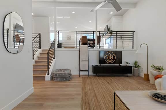 Spacious home w/ Game Room, Hot Tub & Sauna!
