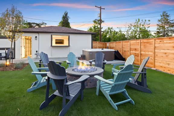 The Denver Retreat: Game Room & Hot Tub & Family