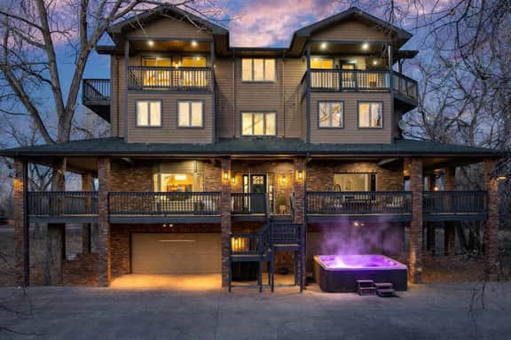Ultimate Treehouse Mansion w/ Swim Spa, Sleeps 31