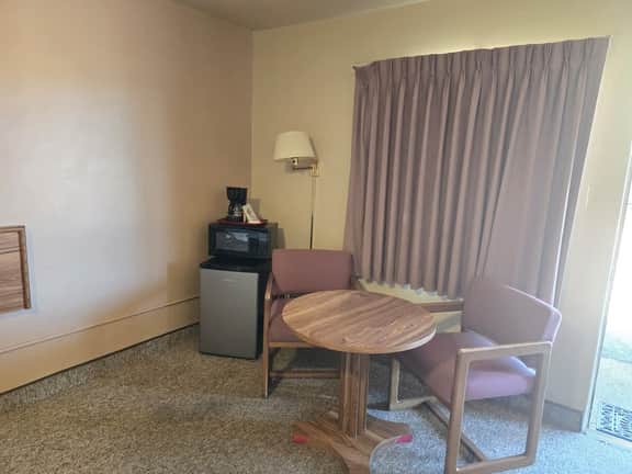 Eagle Motel - Room 109
