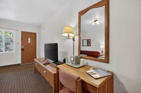 Eagle Motel - Room 107