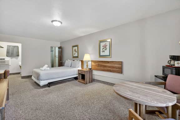 Eagle Motel - Room 109