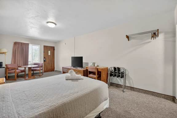 Eagle Motel - Room 109