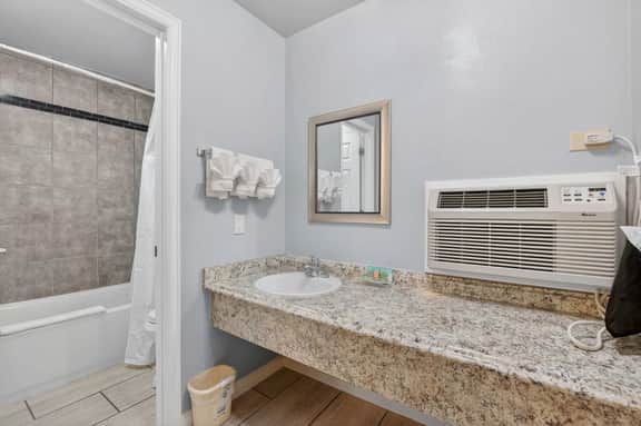 Eagle Motel - Unit 115