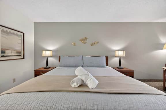 Eagle Motel Room  224
