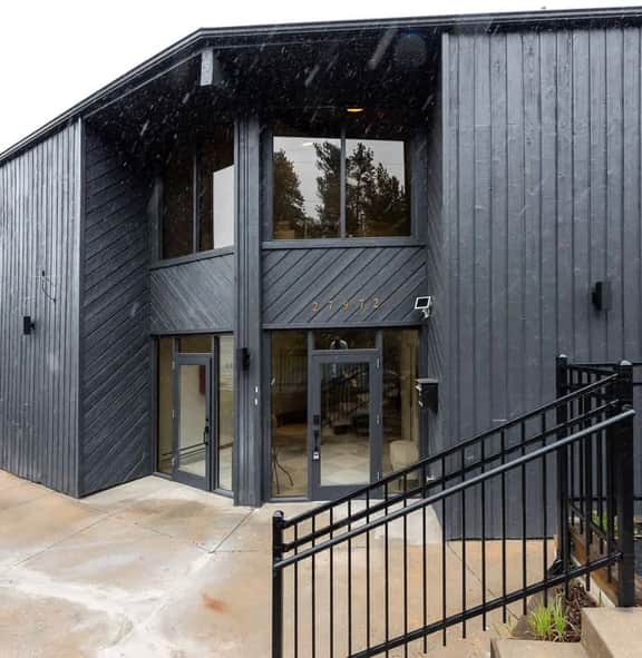 Modern Stay in the Heart of Evergreen!