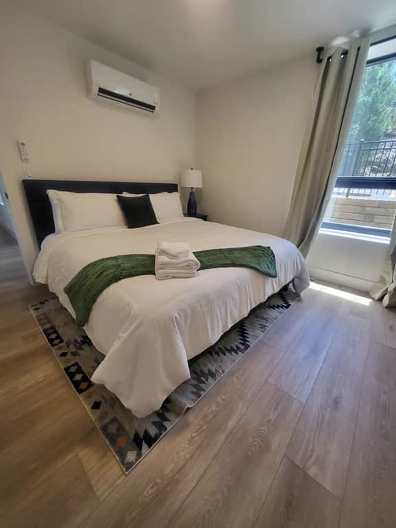 Modern Stay in the Heart of Evergreen! - Image 4
