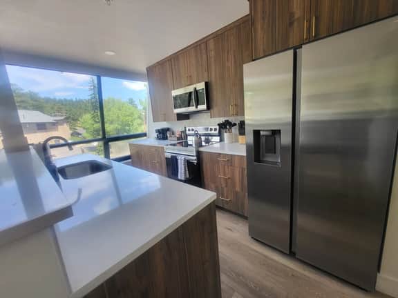 Modern Stay in the Heart of Evergreen! - Image 3