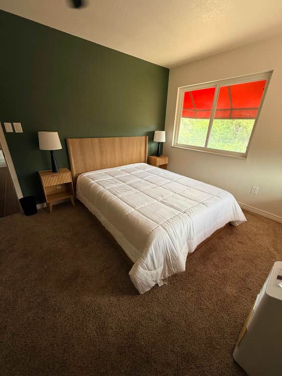 Eagle 2 bedroom - kitchenette - Image 2
