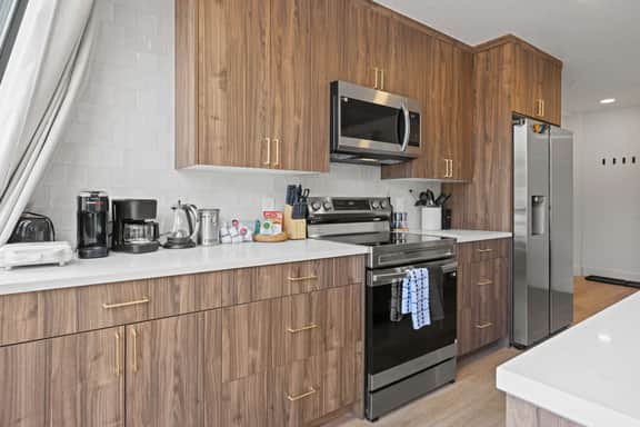 Beautiful Mountain Views in the Heart of Evergreen - Image 4