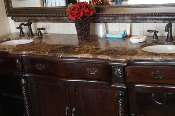 Master Suite - Image 4