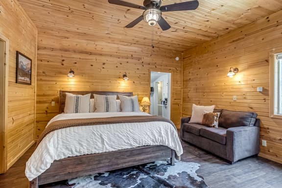 Cottonwood Cabin *River Access*RMNP