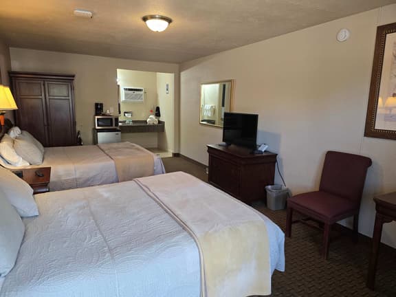 Eagle Motel Room  1
