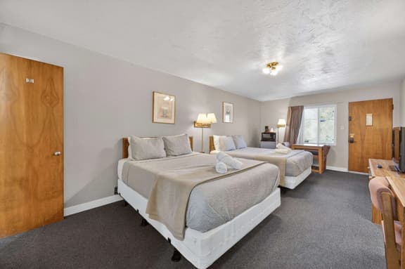 Eagle Motel - Unit 105