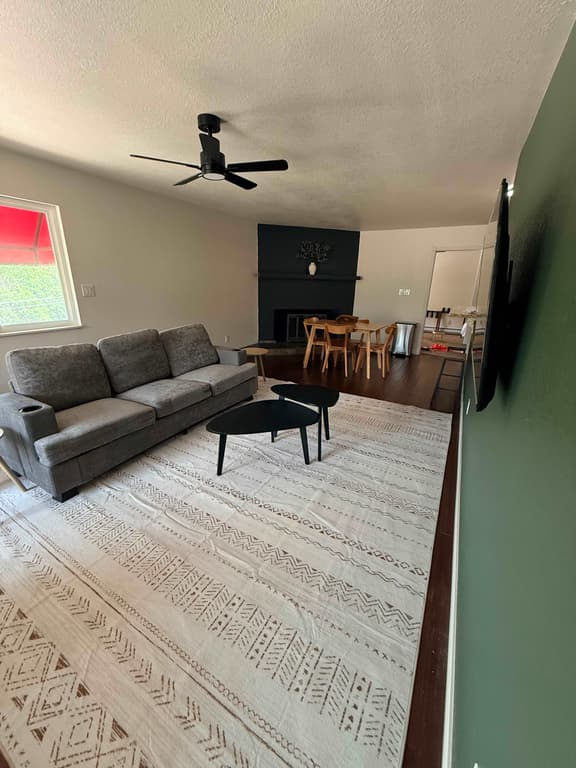 Eagle 2 bedroom - kitchenette - Image 1