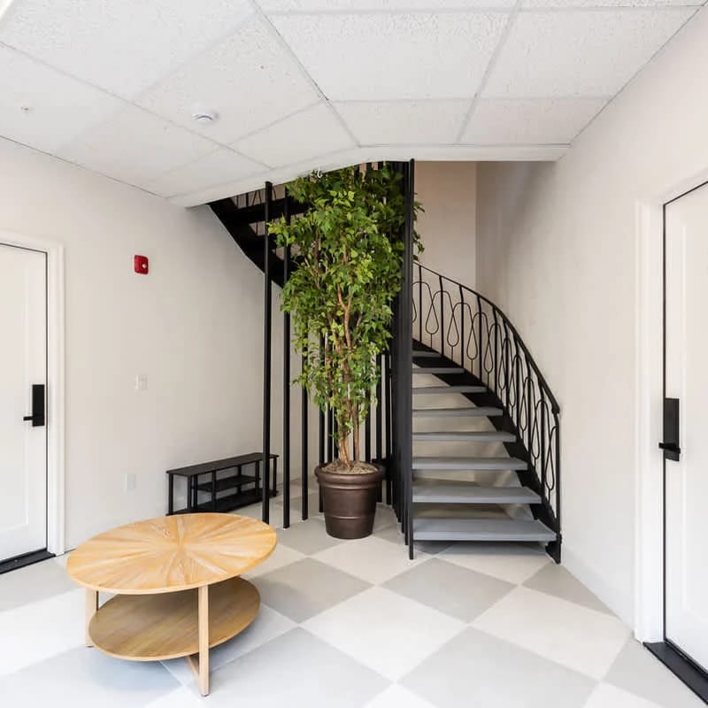 Modern Stay in the Heart of Evergreen!